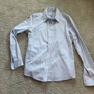 Banana Republic Non-Iron Fitted Button-Down Shirt – Size 8